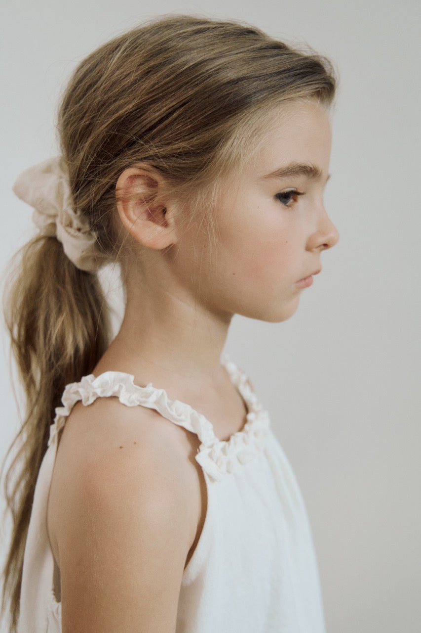 (予約) inné /  linen frill ops (white)