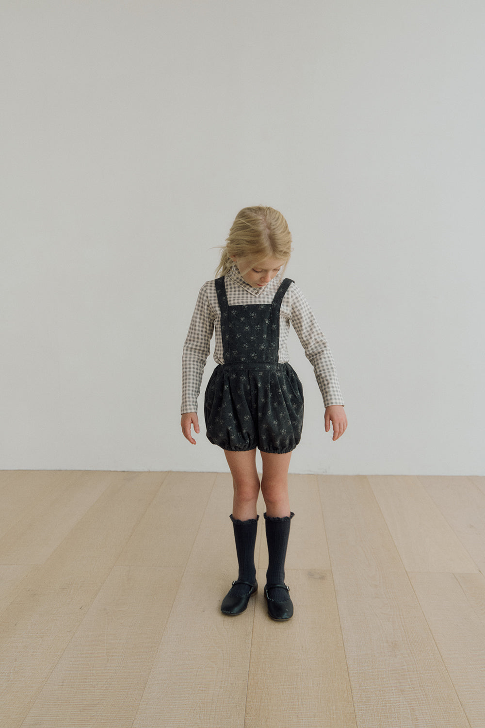 (予約) inné / Corduroy leni bloomer - charcoal