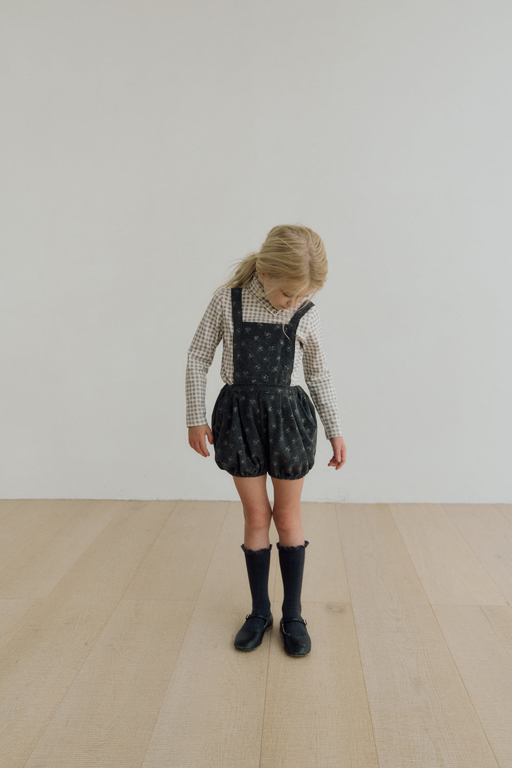 (予約) inné / Corduroy leni bloomer - charcoal