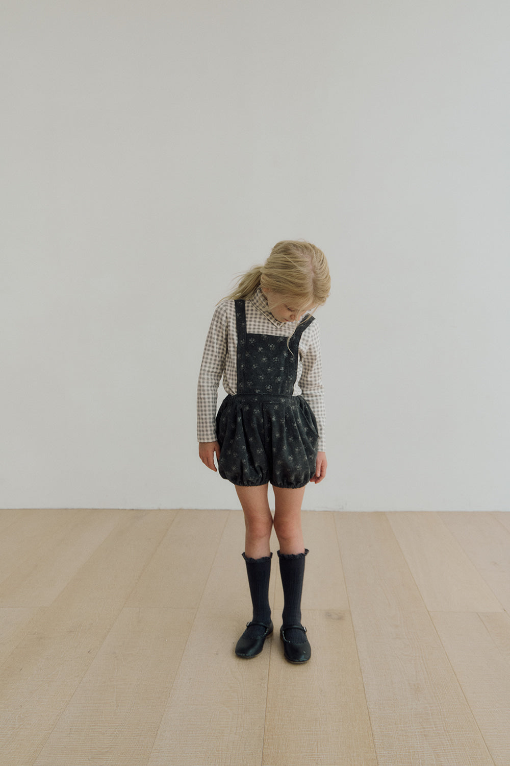 (予約) inné / Corduroy leni bloomer - charcoal