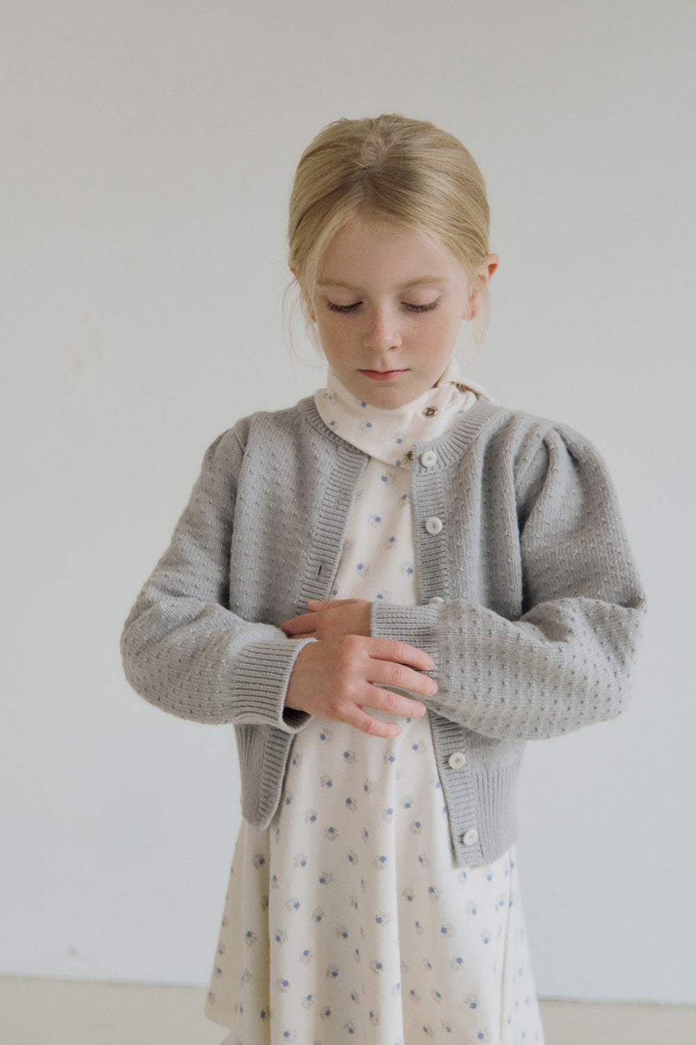 (予約) inné / Cashmere cardigan - blue gray