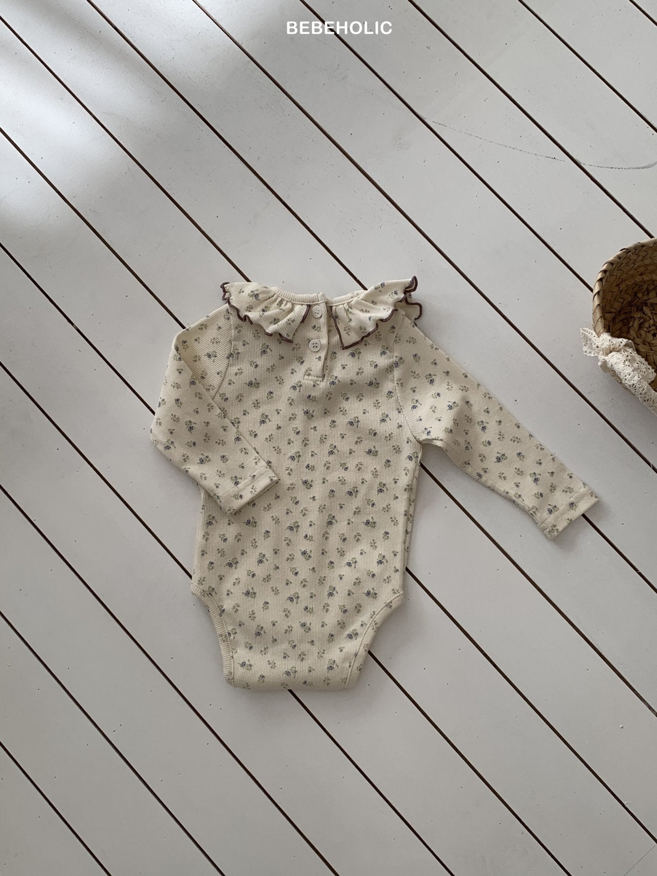 bebe holic / Pauline Suit