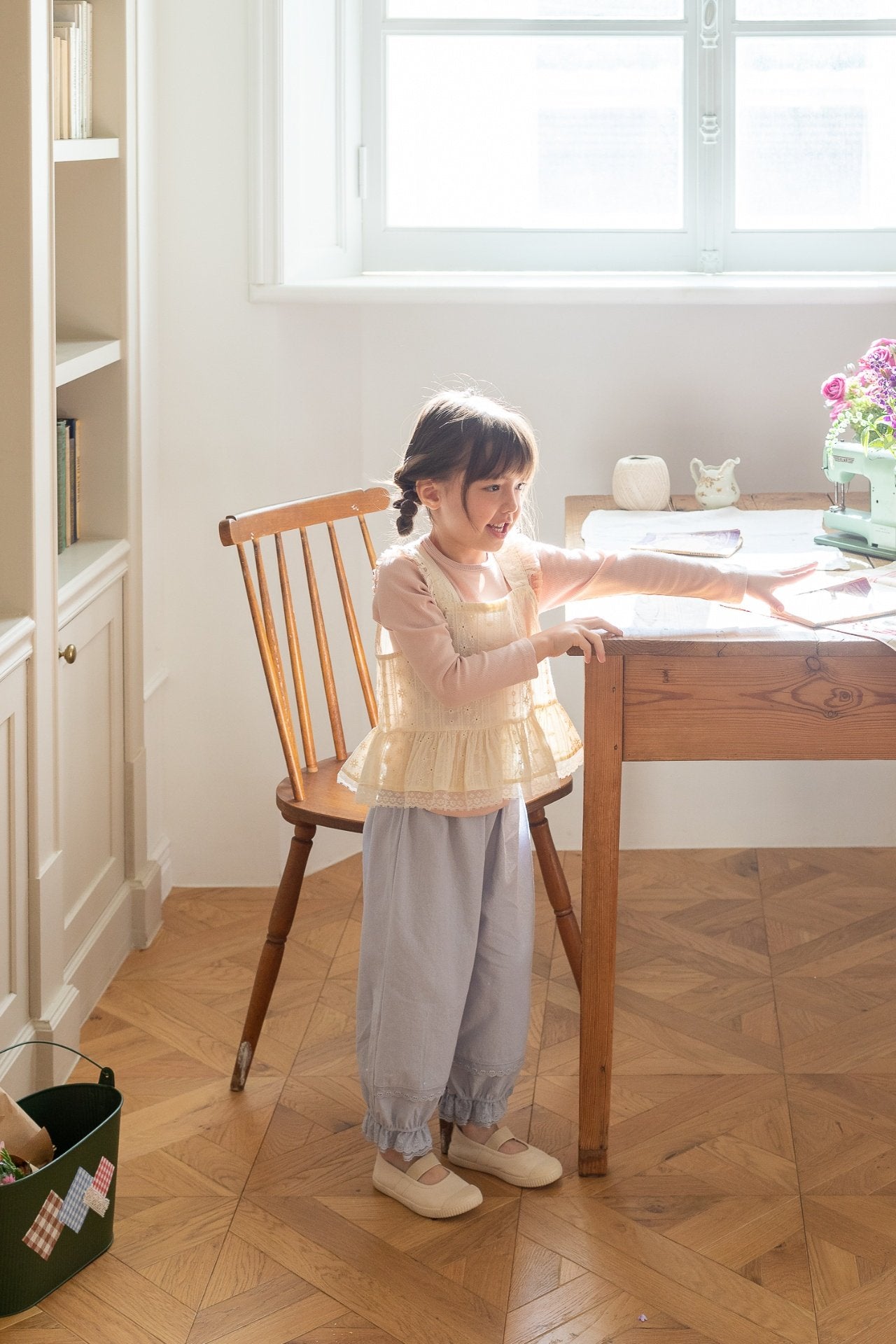 milk powder / Donut pants