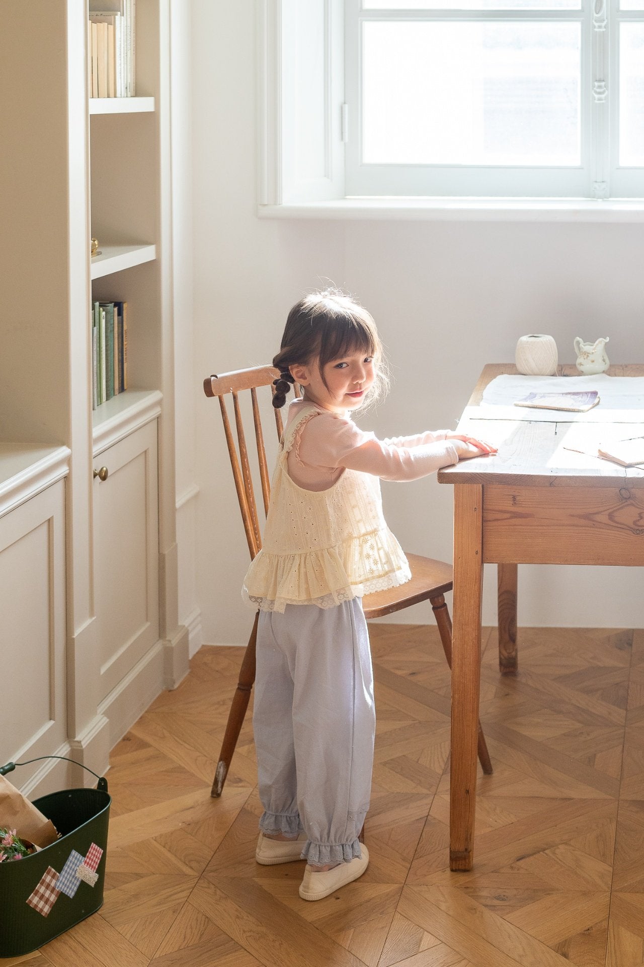 milk powder / Donut pants