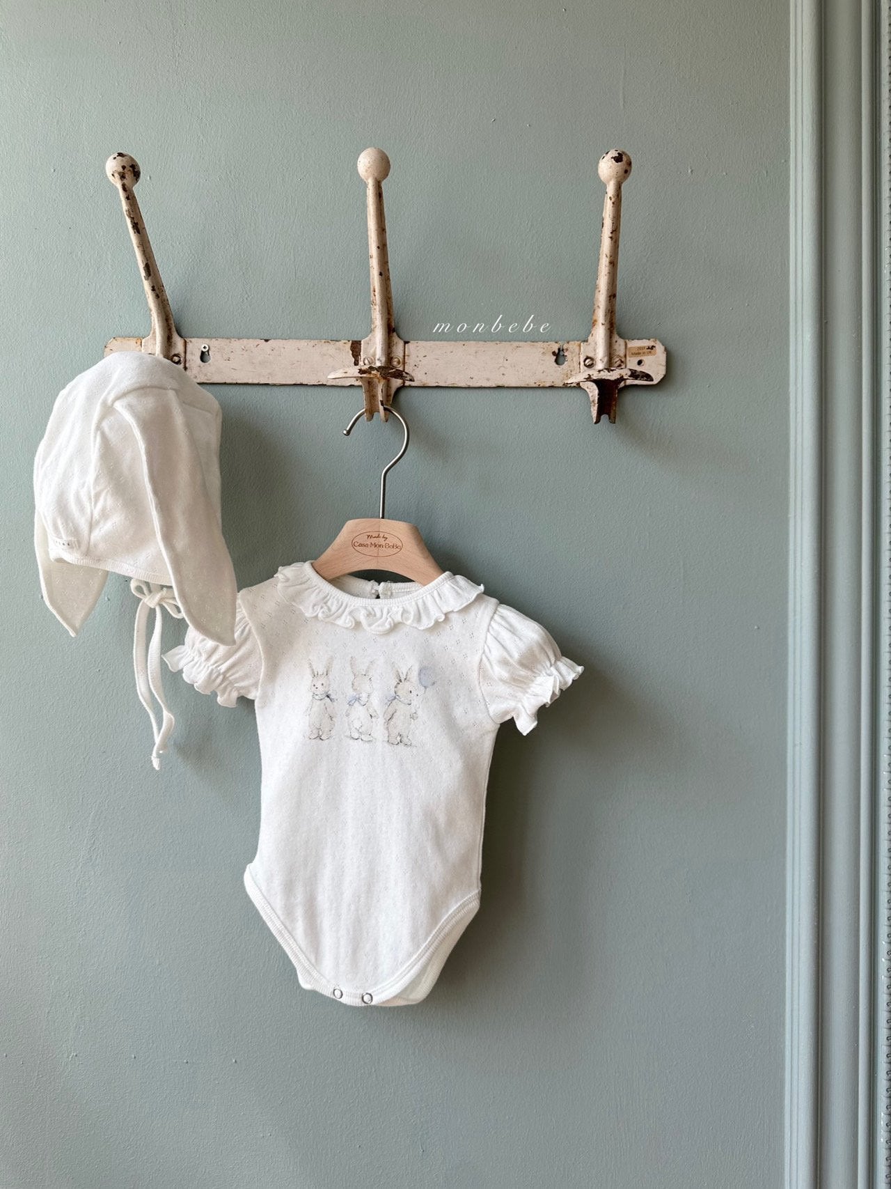 (予約) monbebe  / Rabbit Eyelet Suit (with Bunny Bonnet Set)