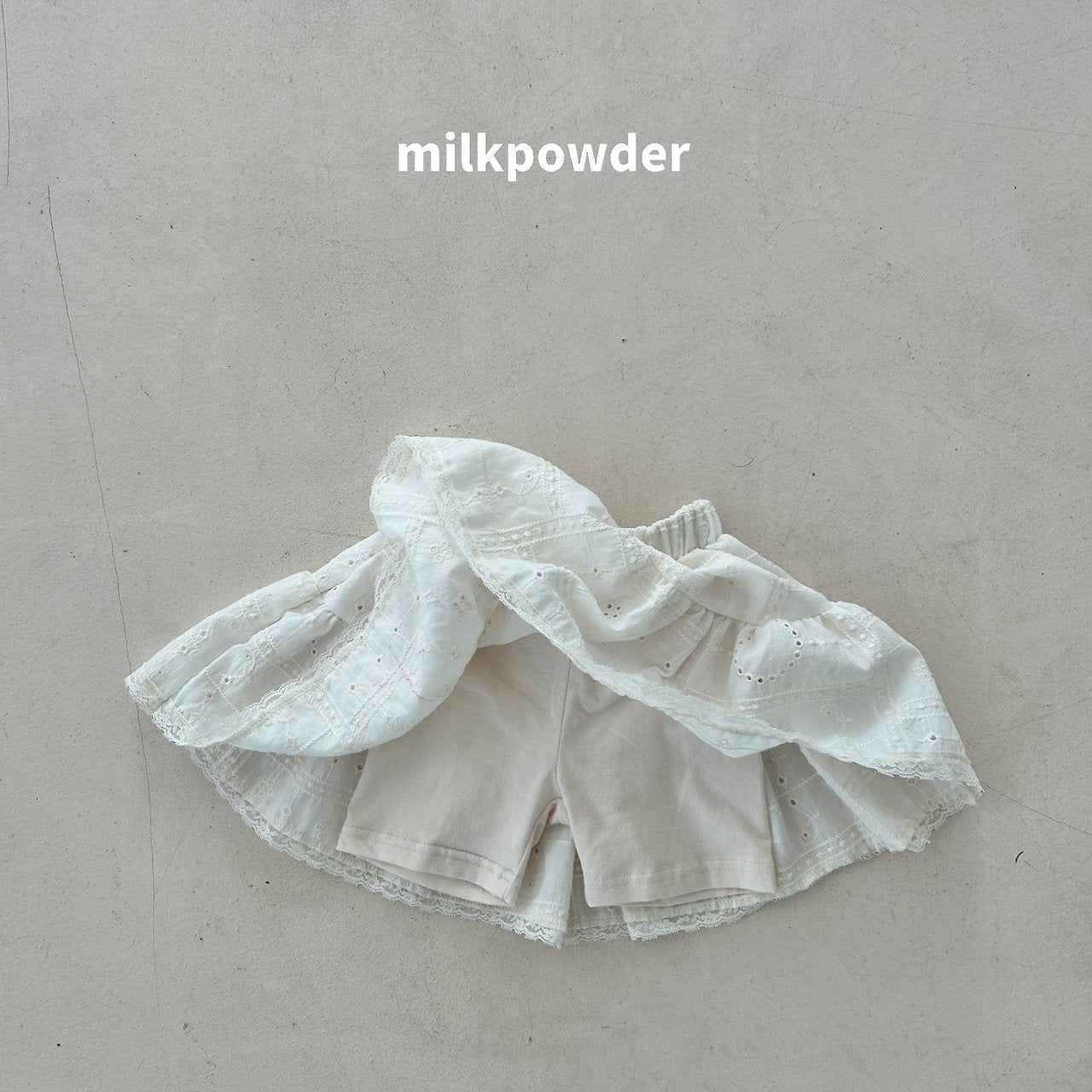 (取り寄せ) milk powder  / Keller Skirt (set-up)