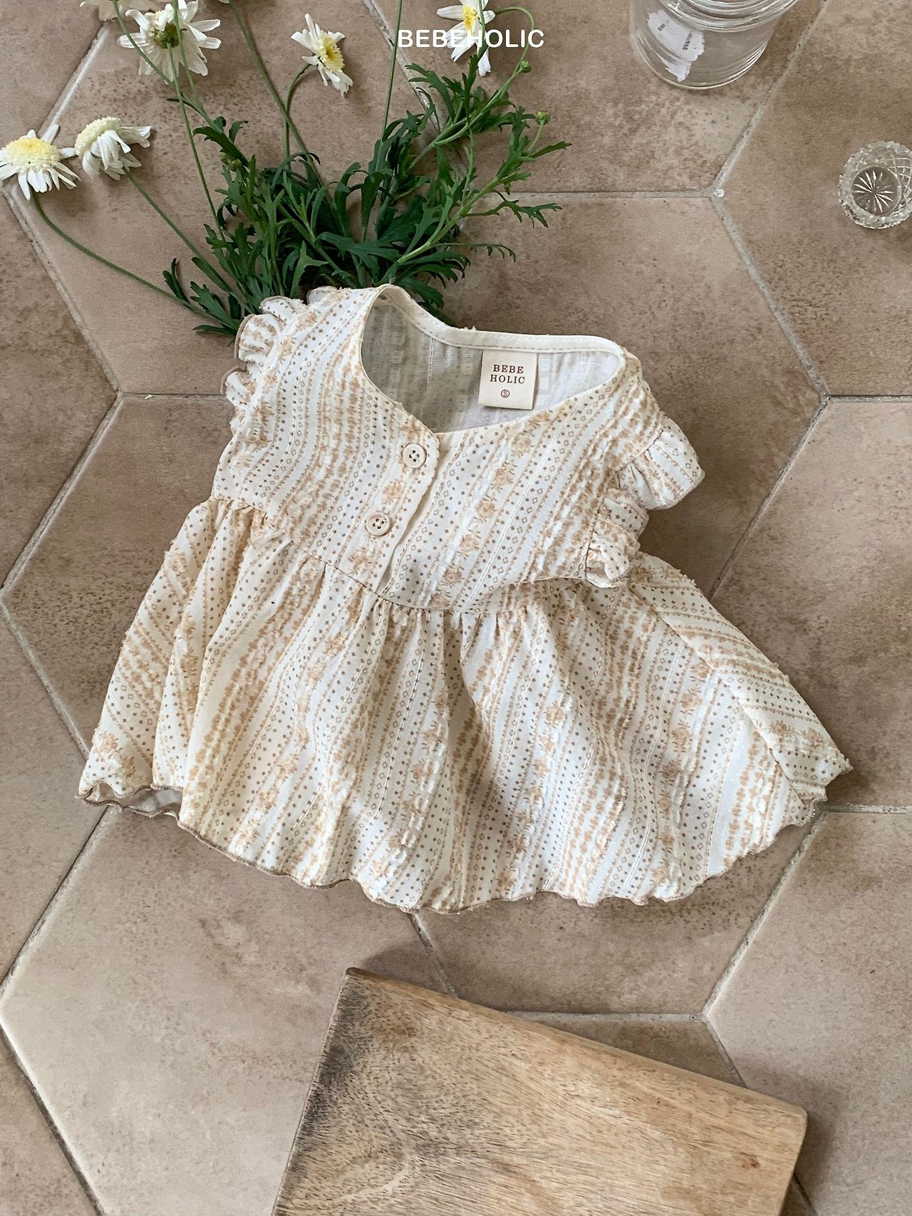 bebe holic / Dew Blouse