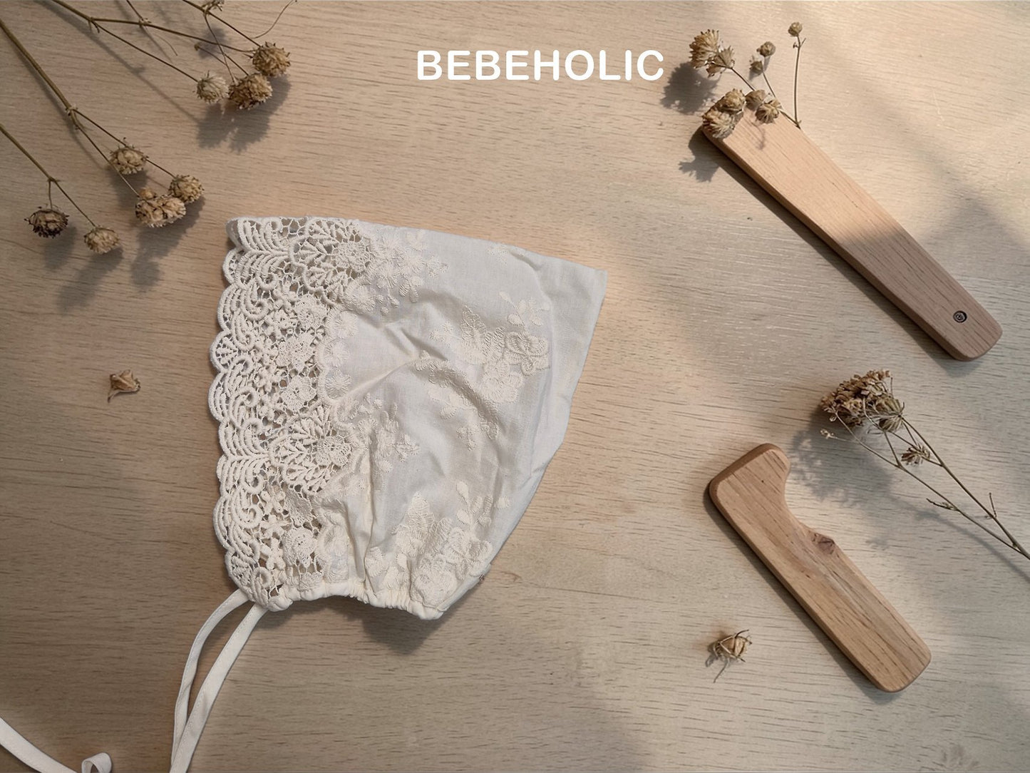 bebe holic / Holic Less Bonnet