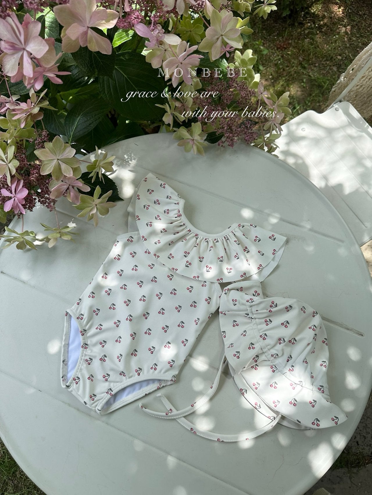 (予約) monbebe  /  26 Lolo Swimsuit (Hat Included)