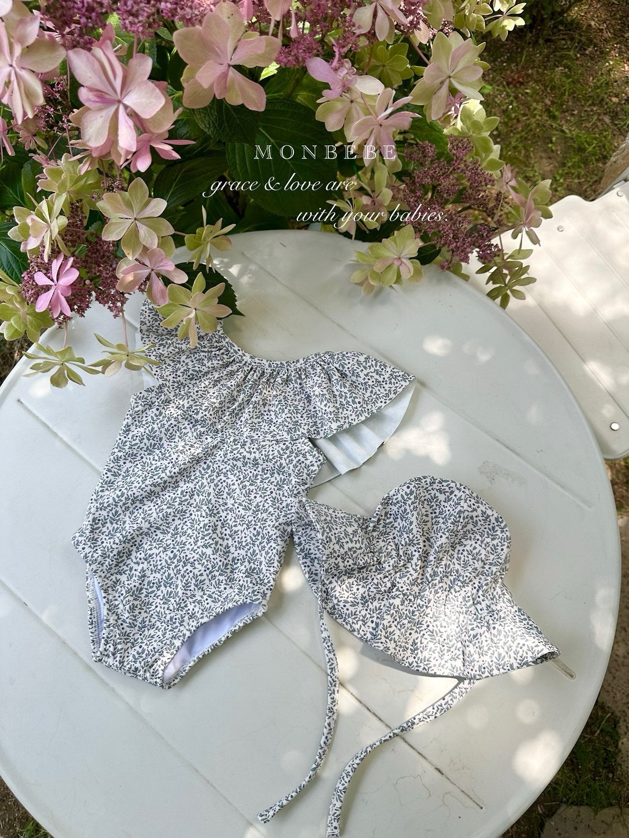 (予約) monbebe  /  26 Lolo Swimsuit (Hat Included)