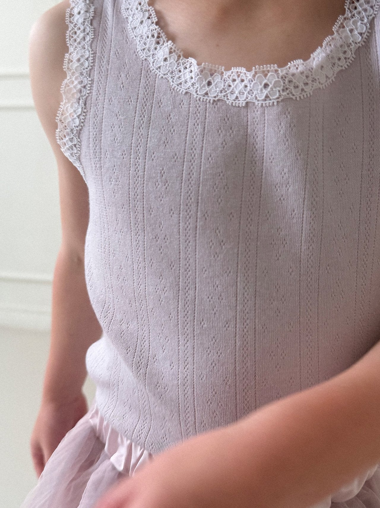 (予約) Lebev / Bailey Lace Sleeveless T-shirt