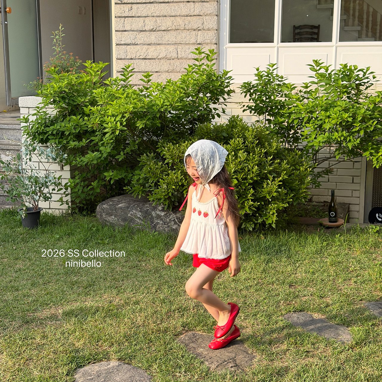 (予約) ninibello  / Berry Eyelet Blouse Top