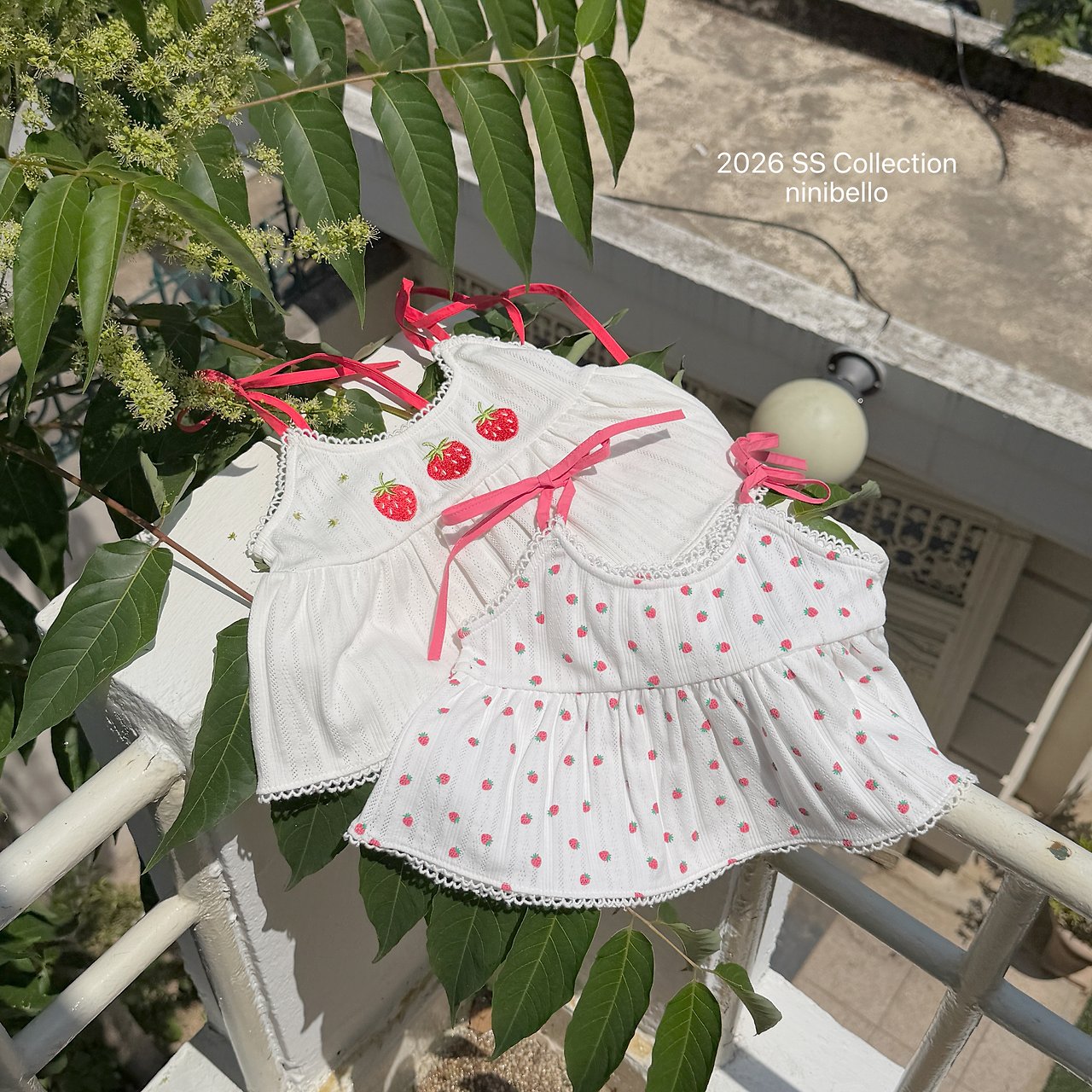 (予約) ninibello  / Berry Eyelet Blouse Top