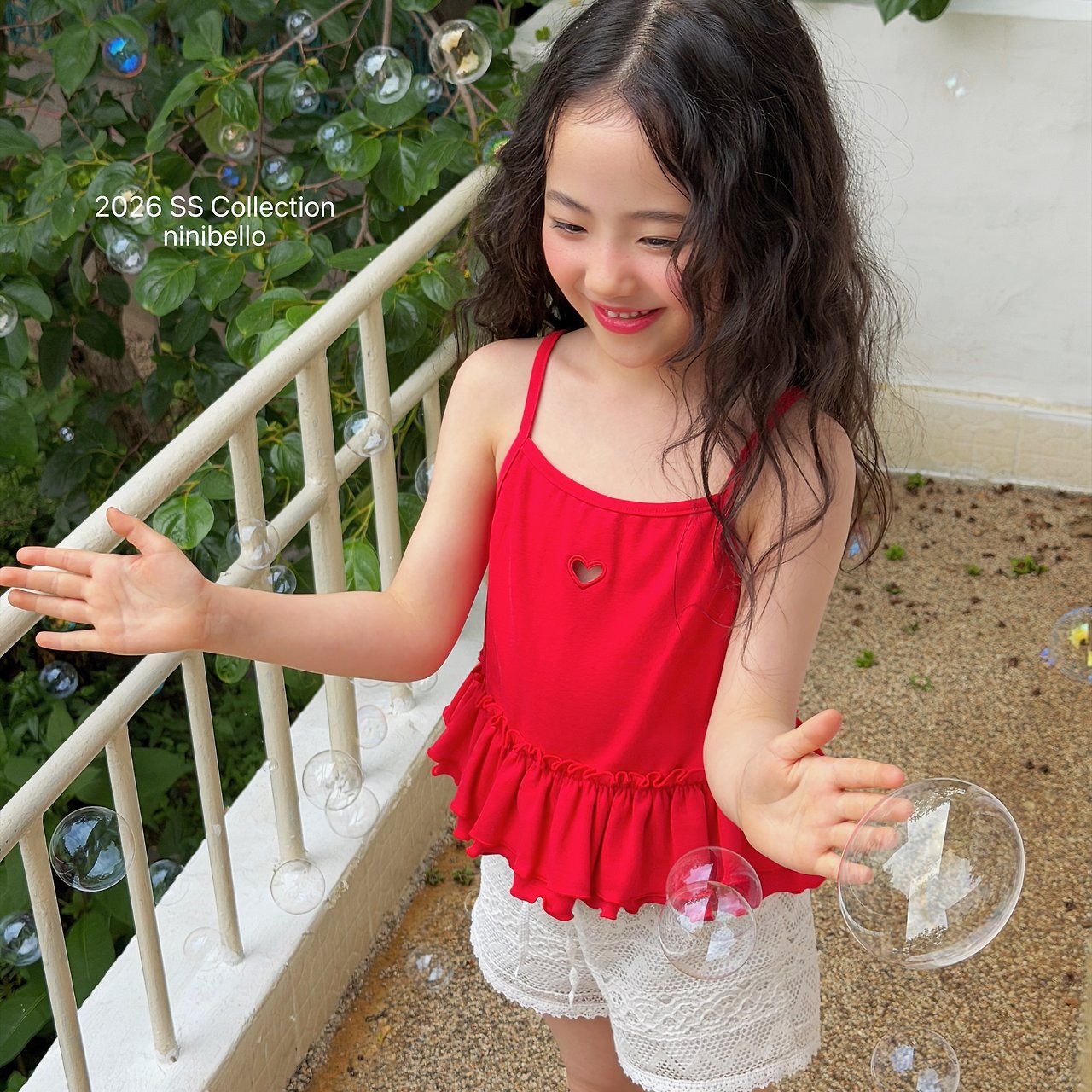 (予約) ninibello  / Joy Heart Punched Sleeveless Top