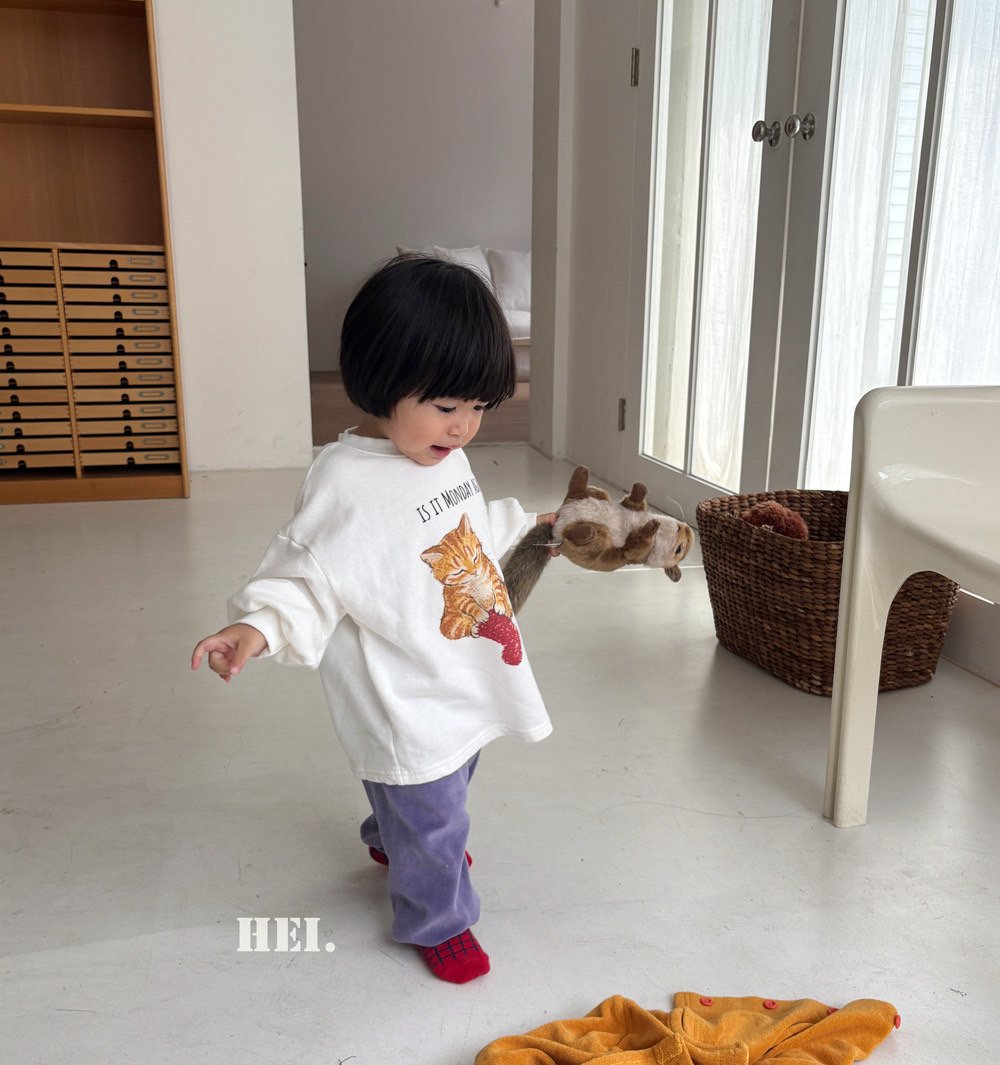 Hei / Kitty Long T-Shirt