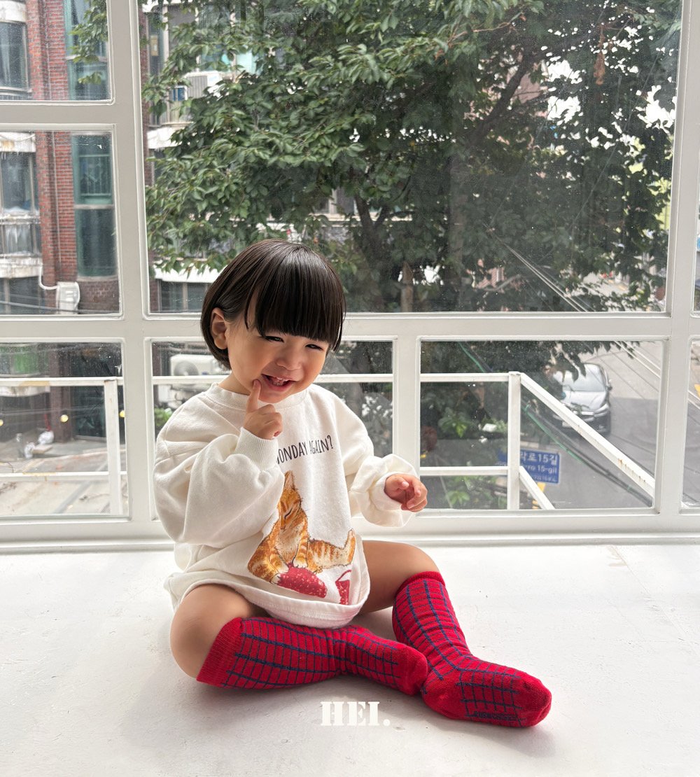 Hei / Kitty Long T-Shirt