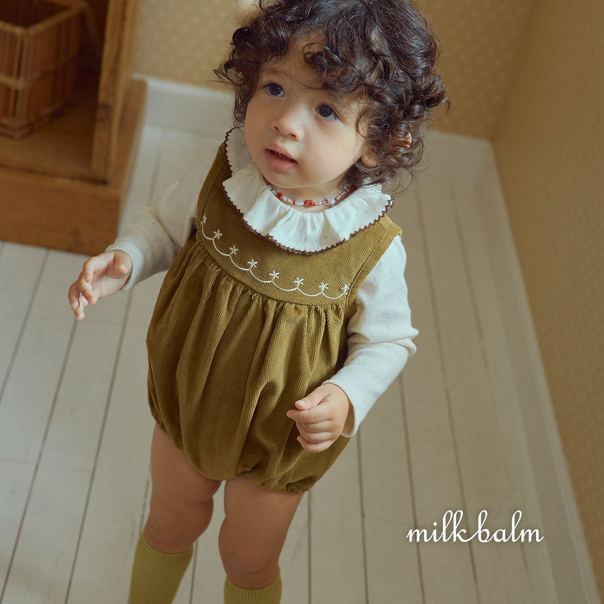 milk balm / Bailey Suit