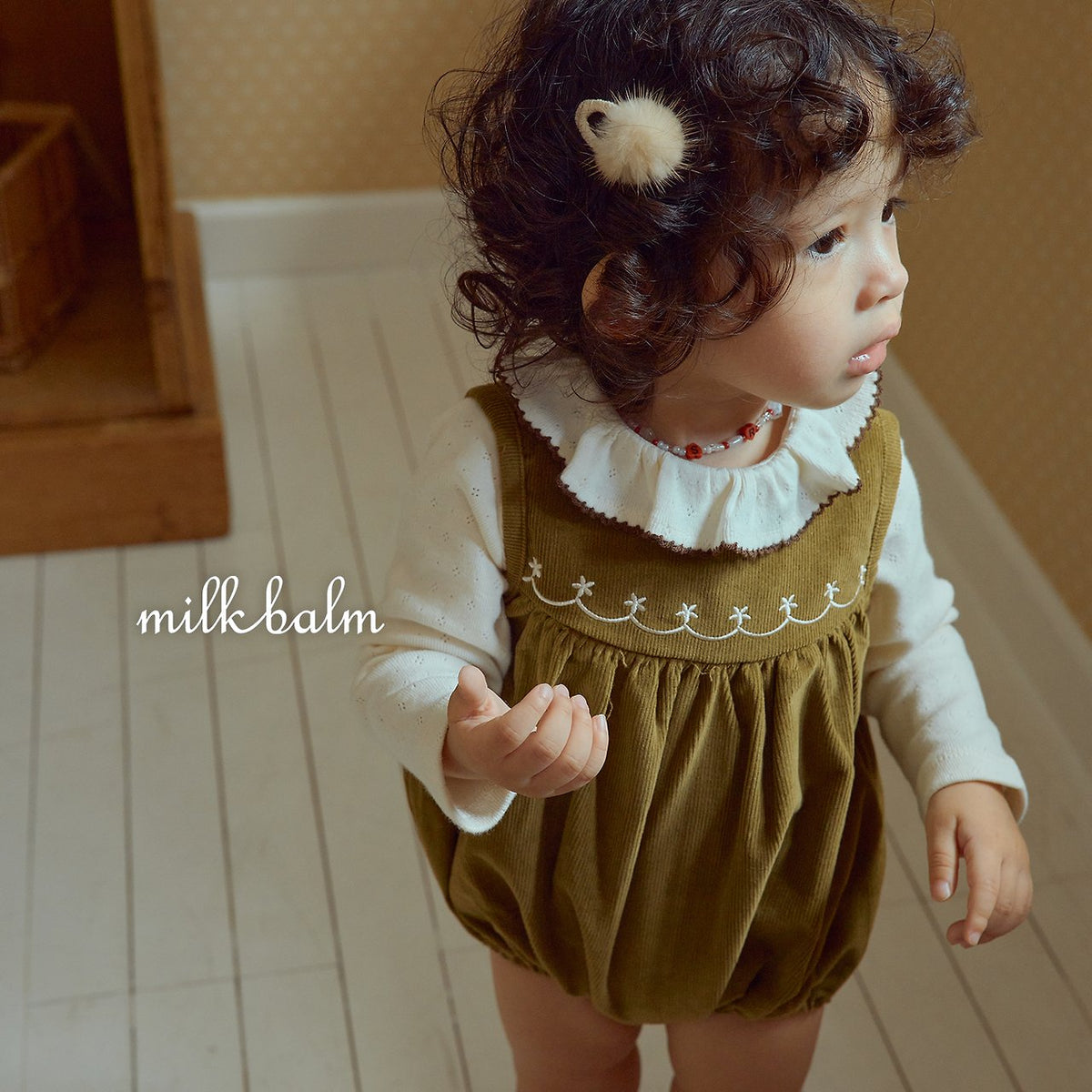 milk balm / Bailey Suit