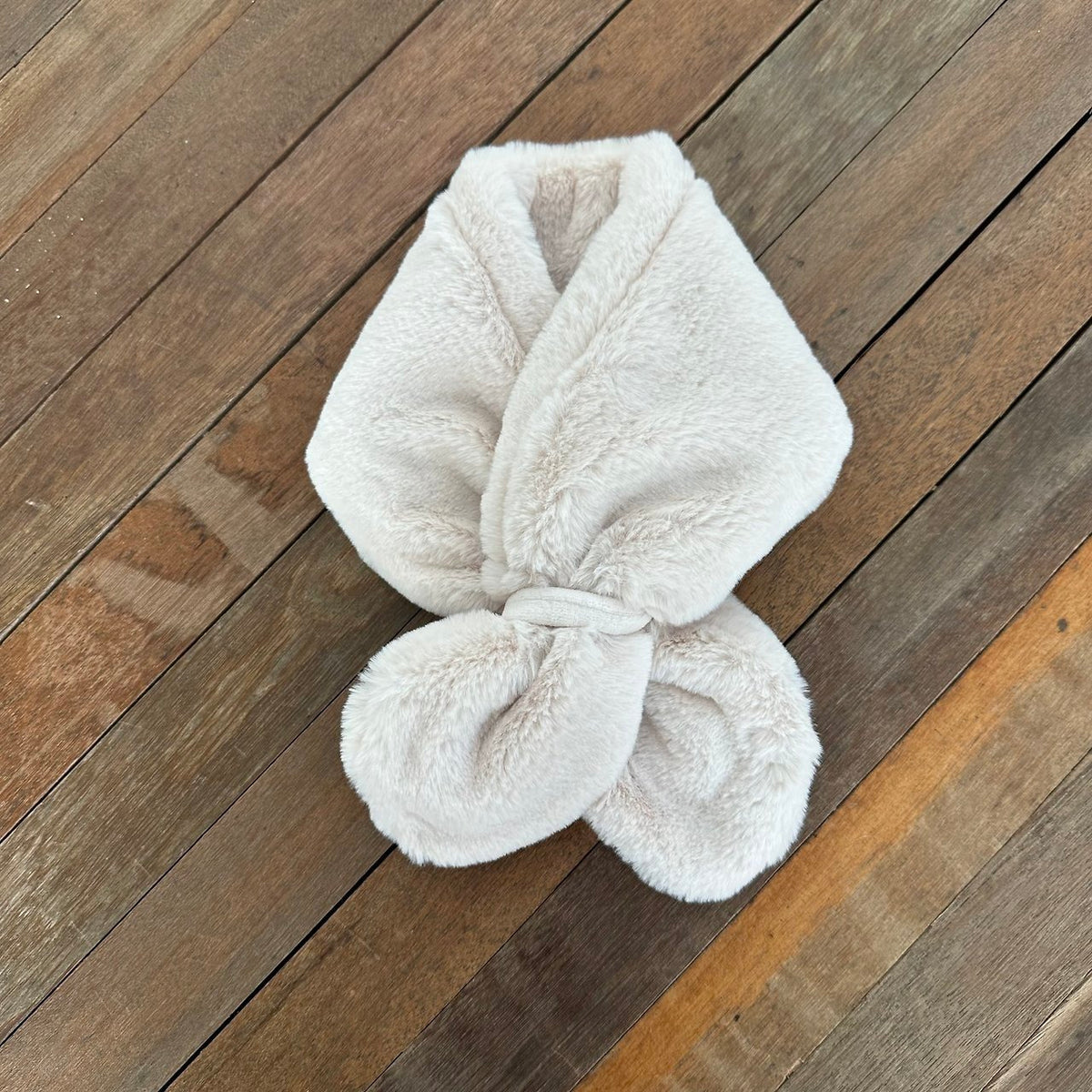 (予約) mon Atelier  /  Mild Fur Warmer