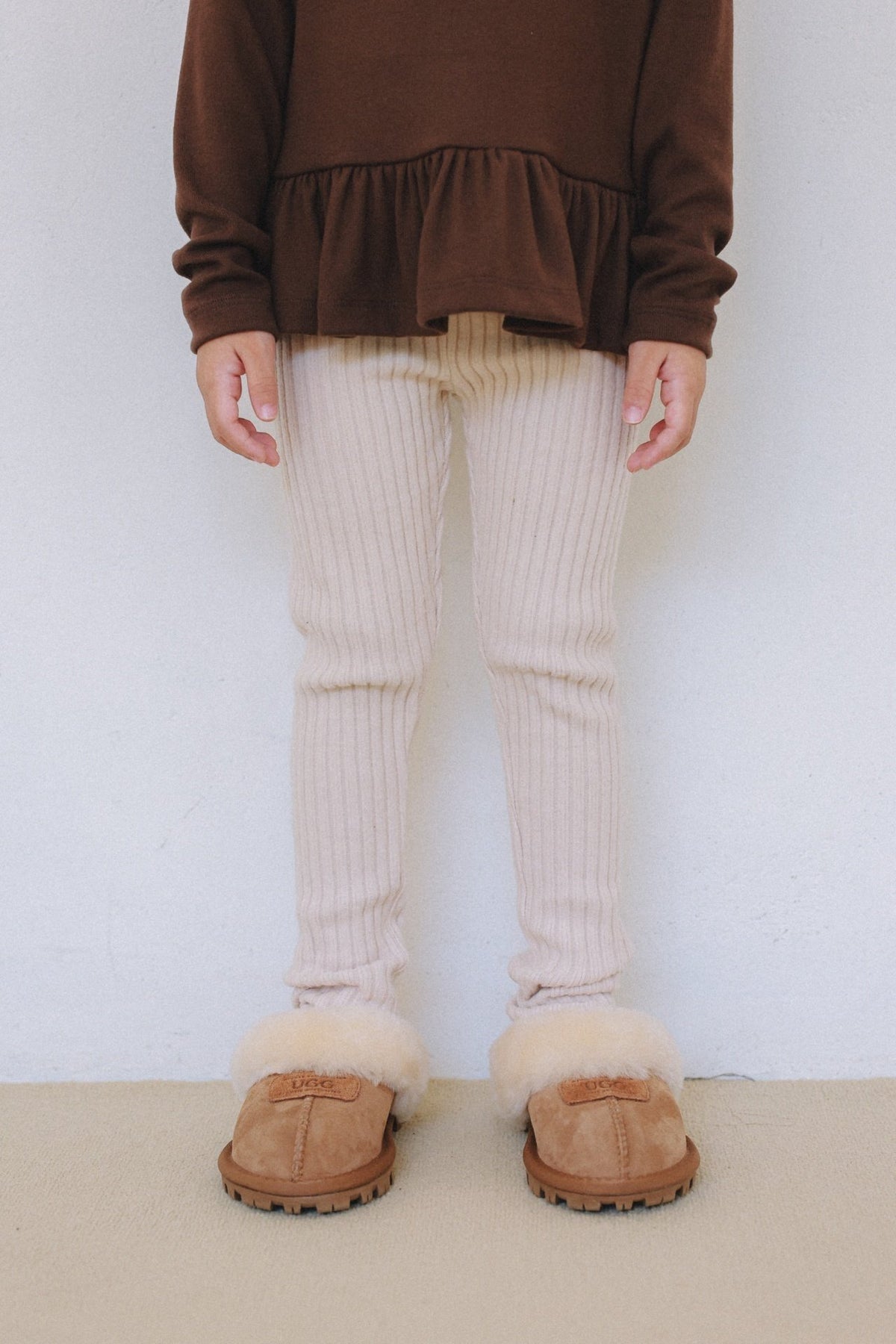 (予約) mon Atelier  /  Soft Ribbed Leggings