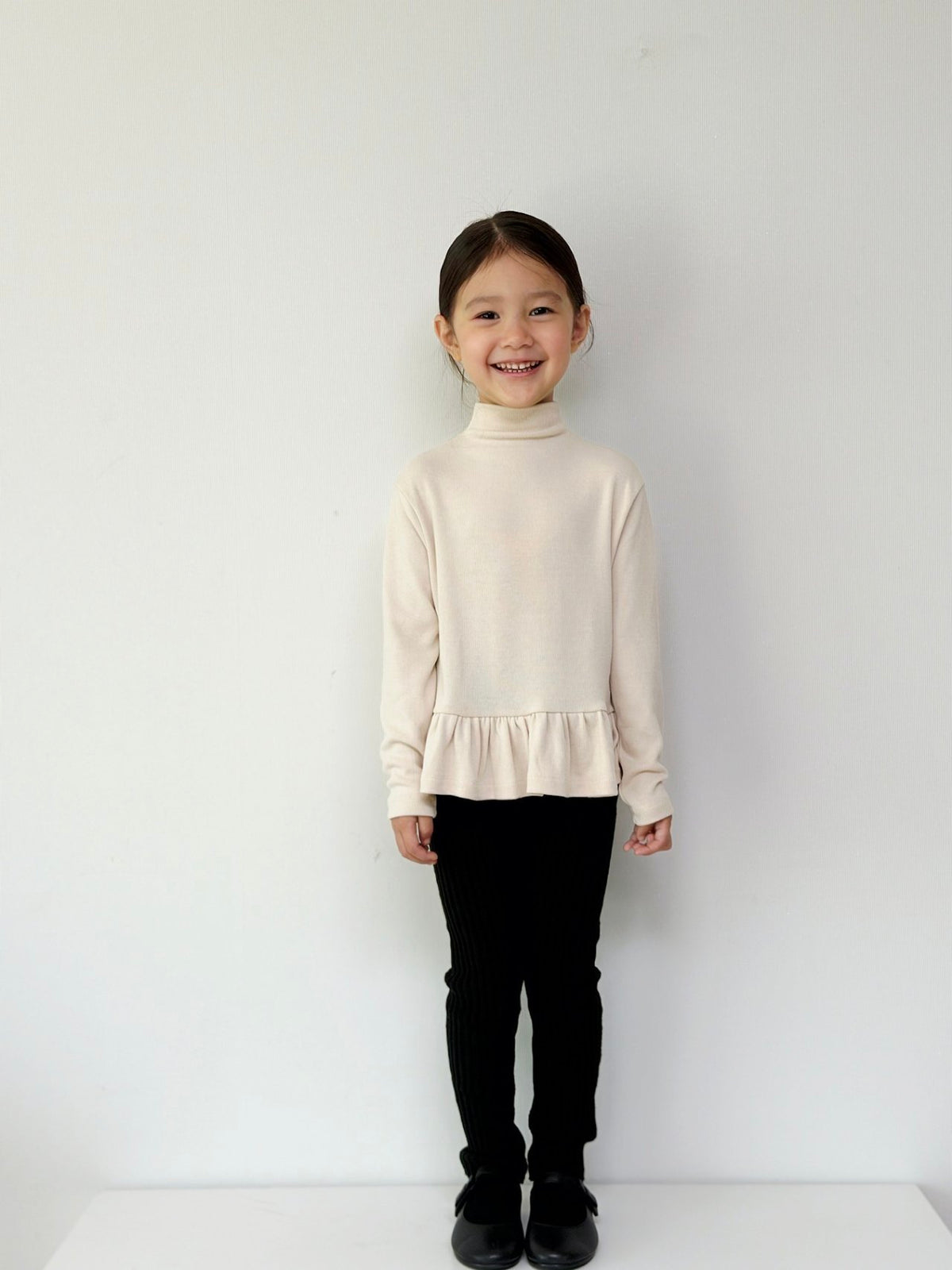 (予約) mon Atelier  /  Soft Ribbed Leggings