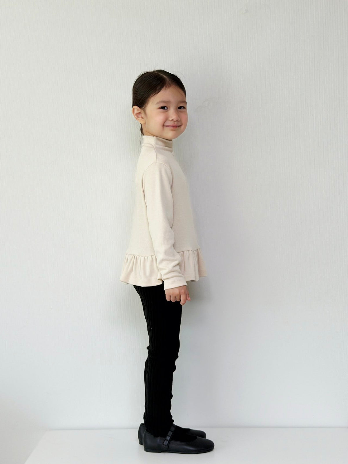 (予約) mon Atelier  /  Soft Ribbed Leggings