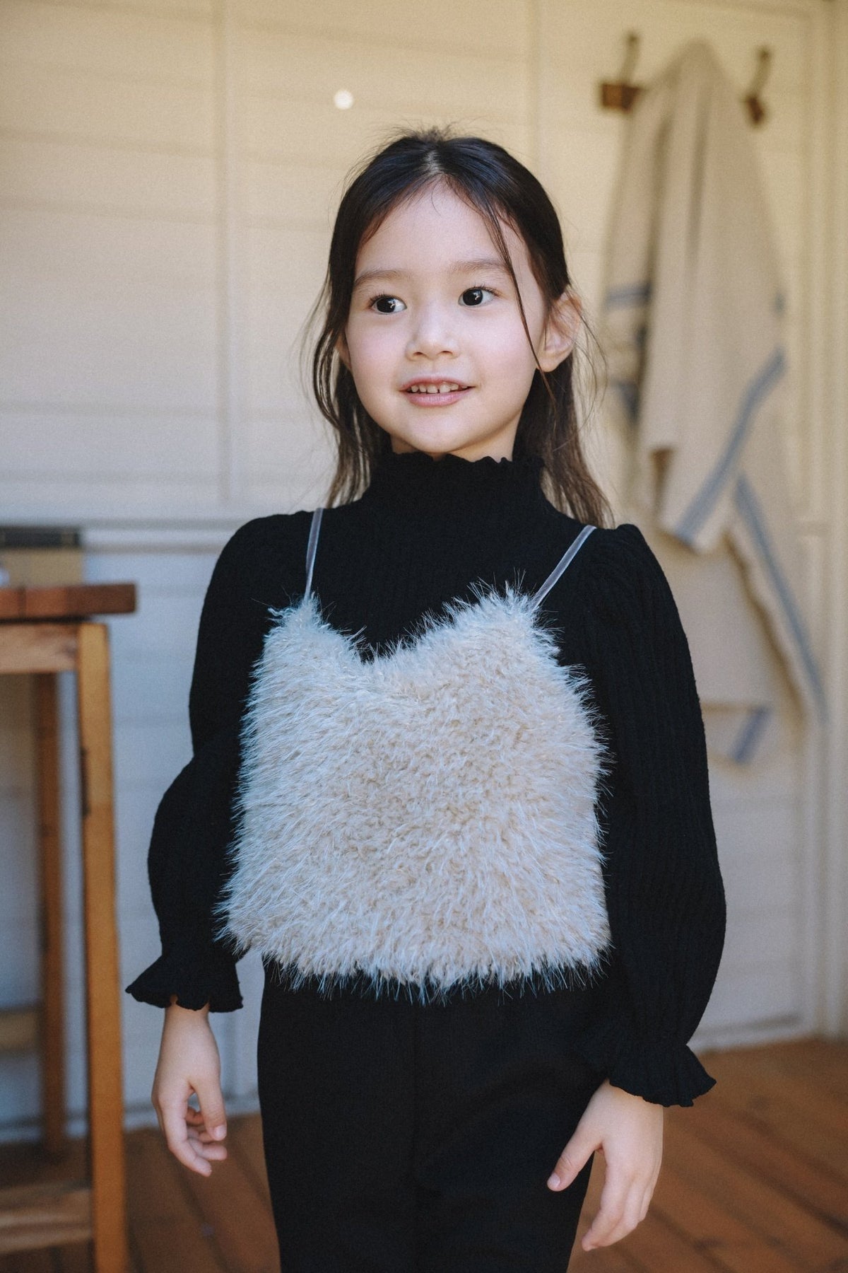 (予約) mon Atelier  /  Fluffy Faux Fur Bustier