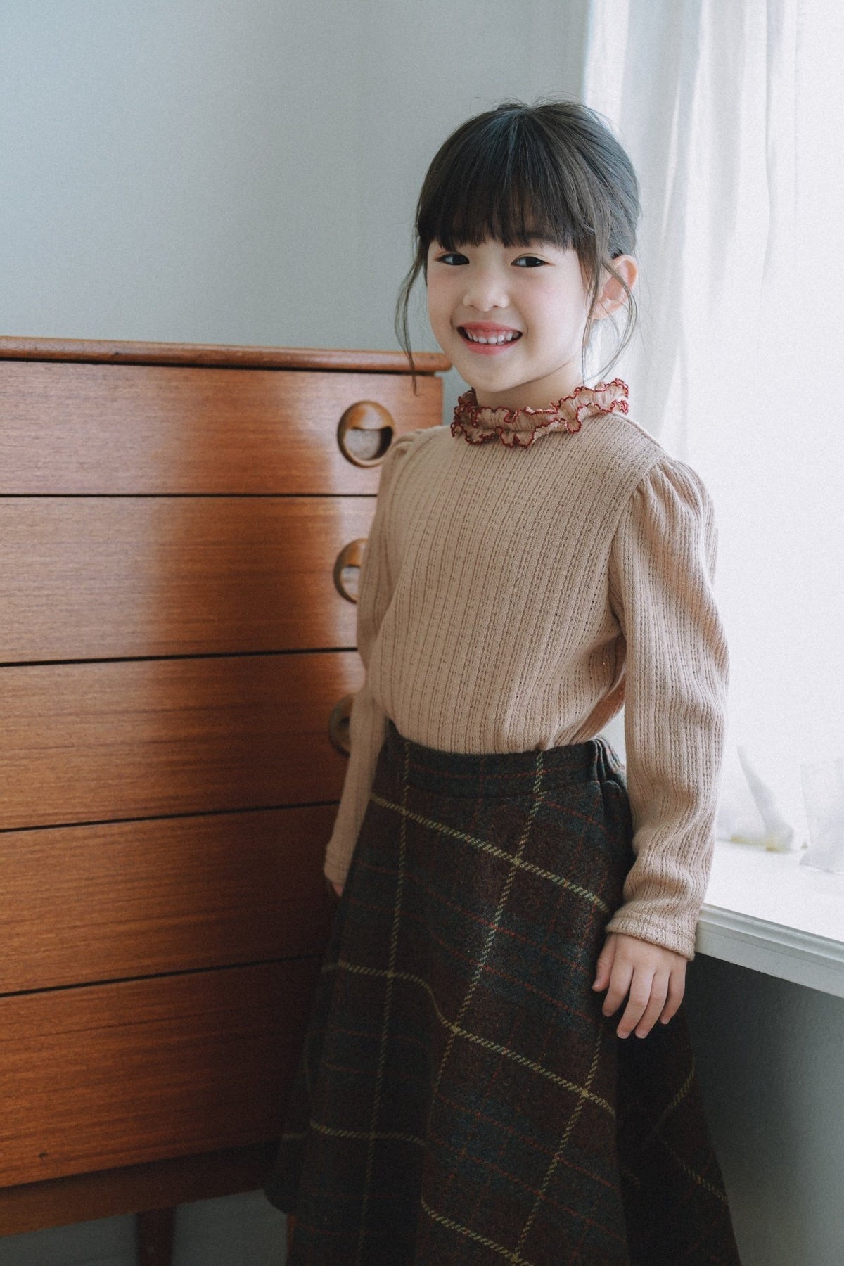 (予約) mon Atelier  / Amelie Contrast-Trim Ruffle Top
