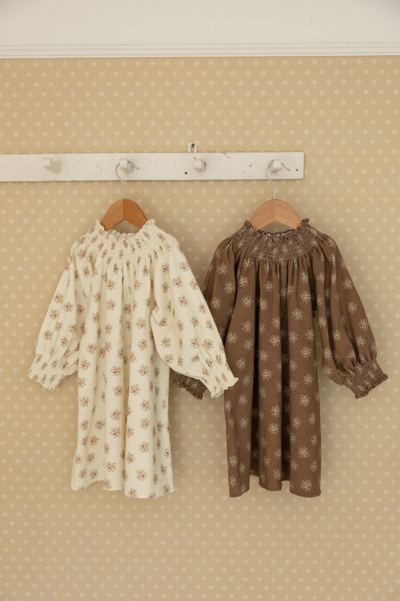 <予約>Perro bebe / Vivian Ops