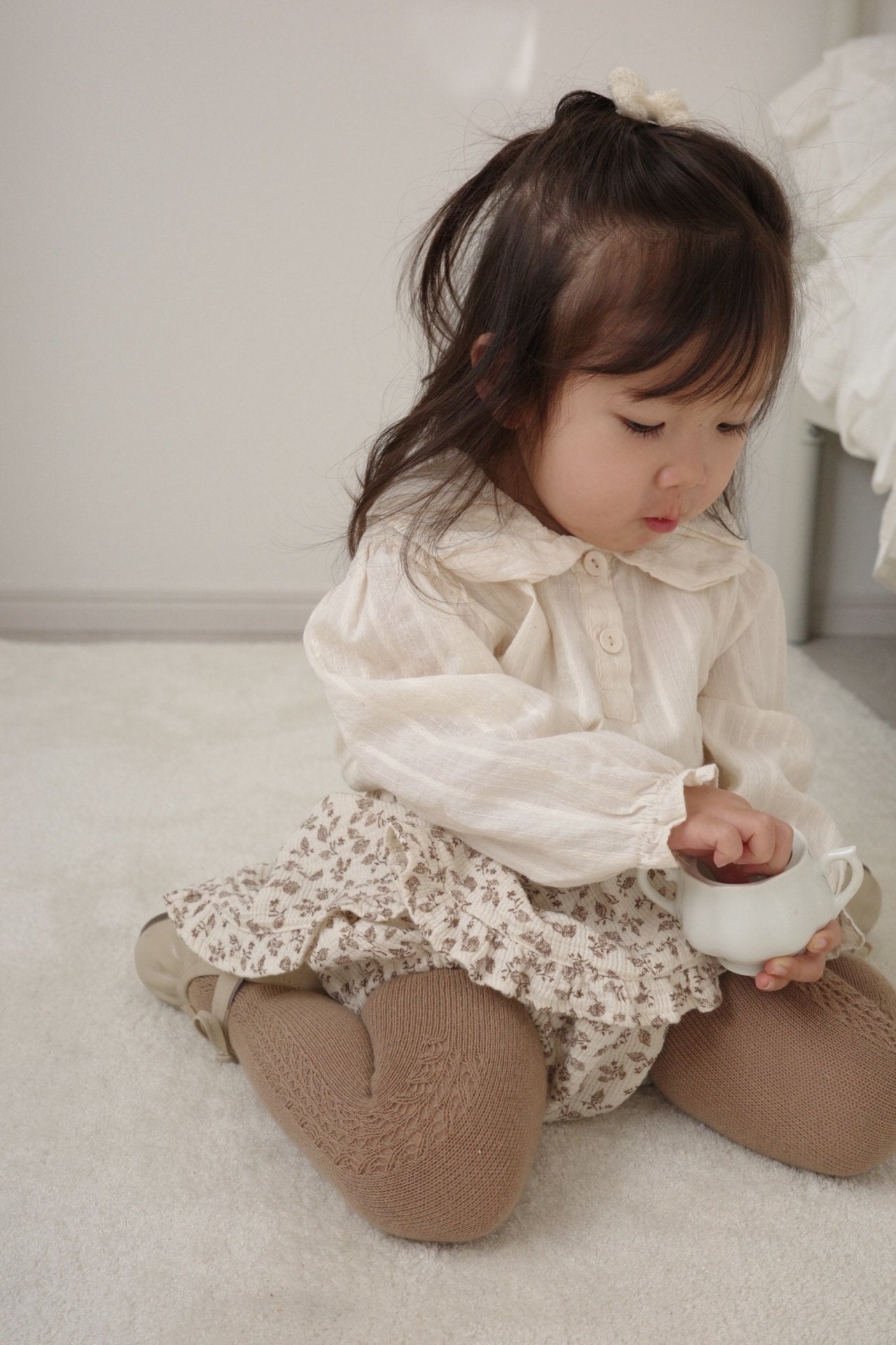 mimi market / Volume Collar Blouse