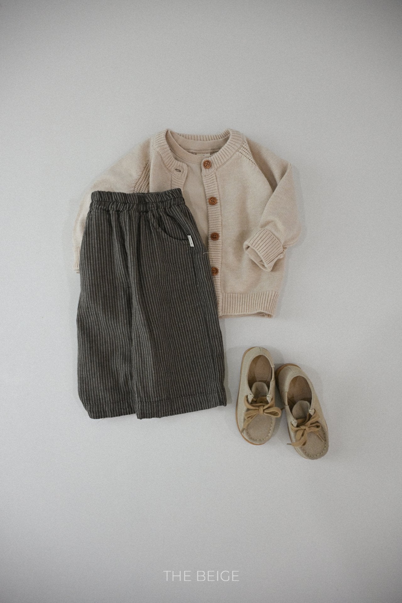 the beige / Stripe wide pants