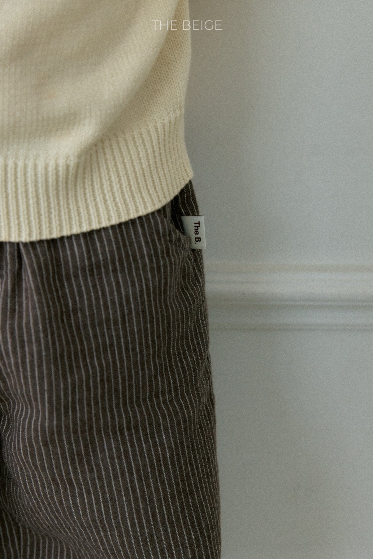 the beige / Stripe wide pants