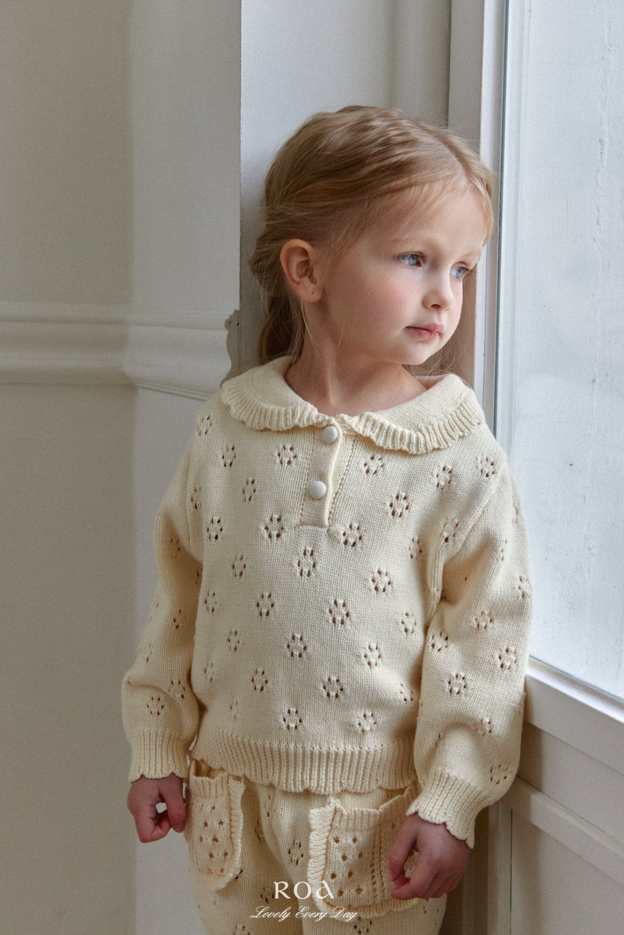 Roa / Punching Knit Set