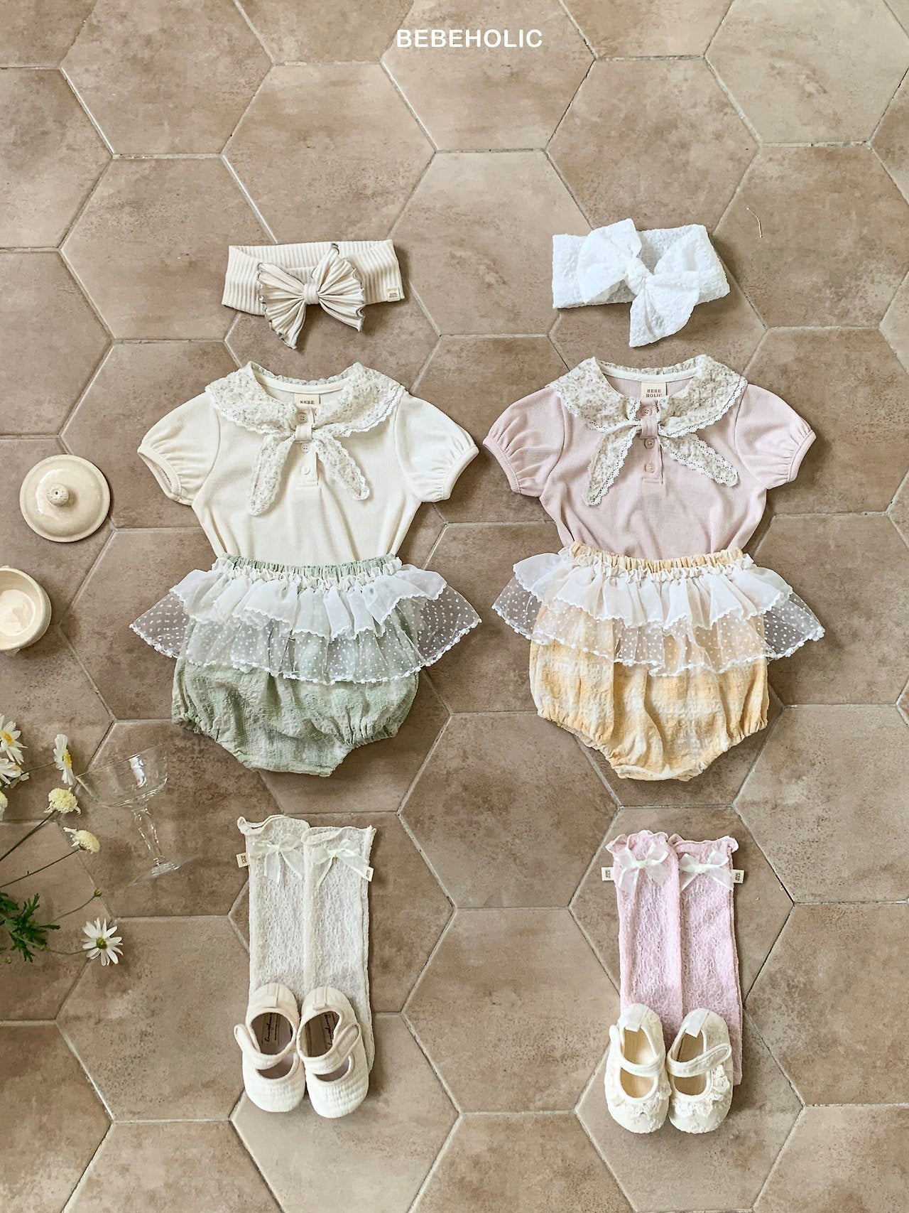 bebe holic / Lily Bloomer