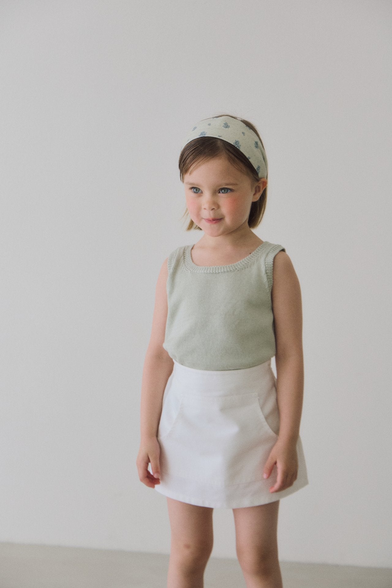 (予約) soye  /  Simply Sleeveless