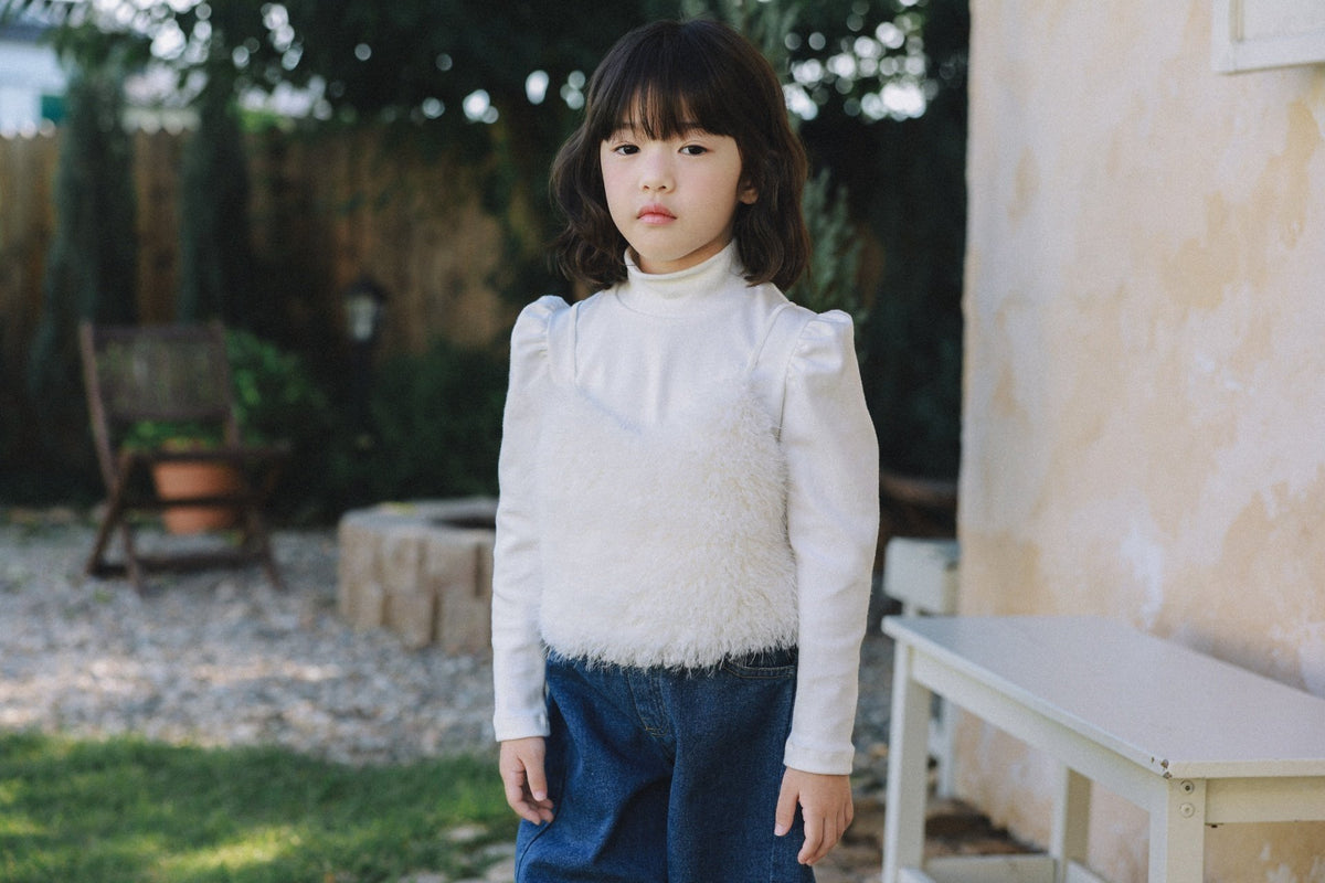 (予約) mon Atelier  /  Fluffy Faux Fur Bustier