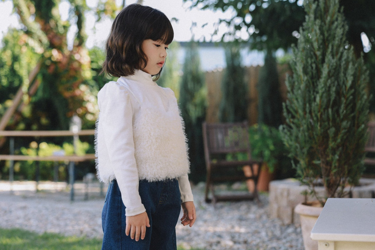 (予約) mon Atelier  /  Fluffy Faux Fur Bustier