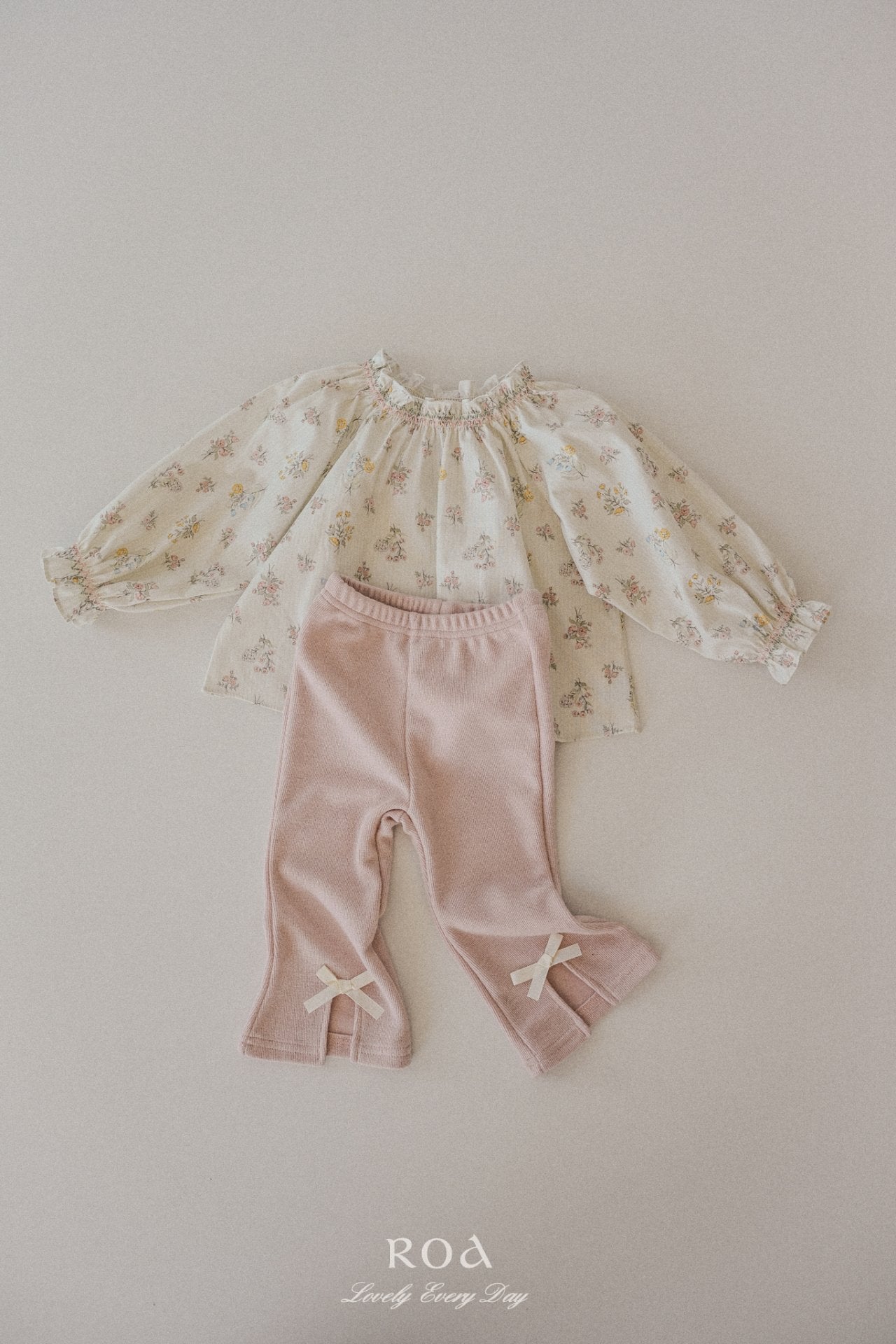 Roa /  Smoke Printed Blouse