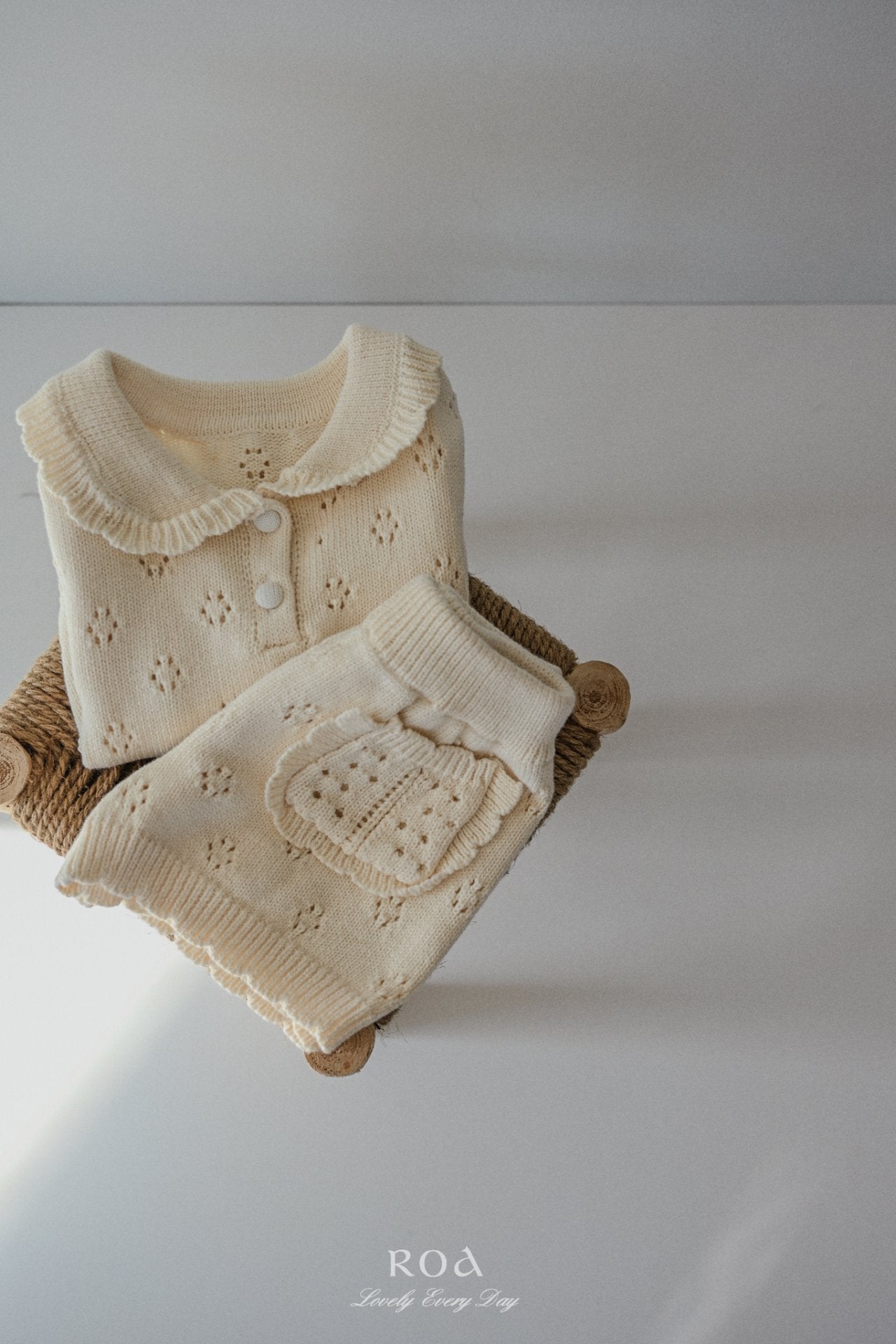 Roa / Punching Knit Set