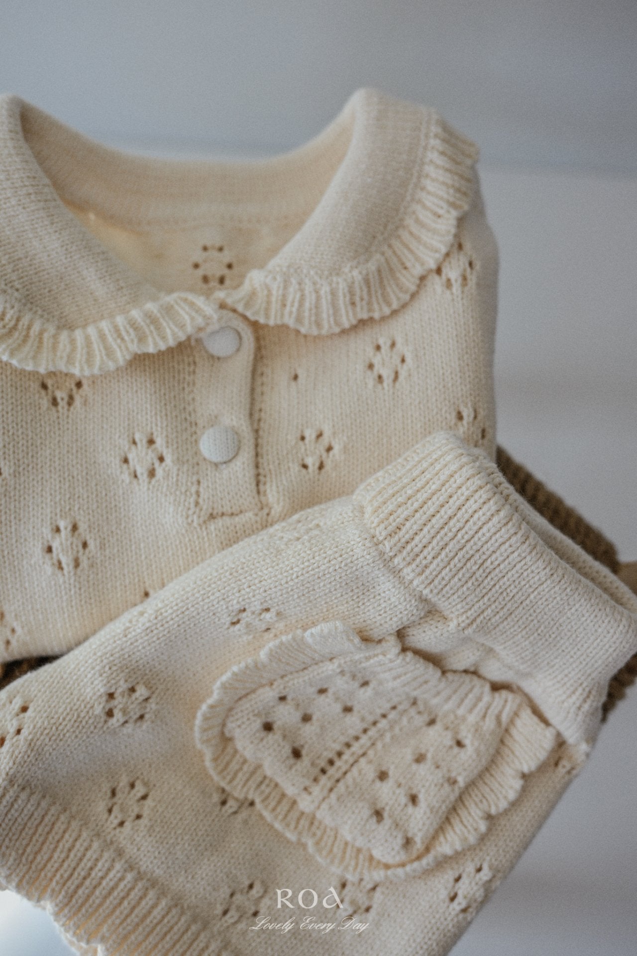 Roa / Punching Knit Set